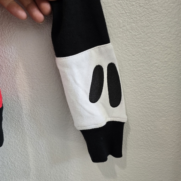 Disney's hooded Minnie Mouse black and red hoodie size small - Picture 5 of 5